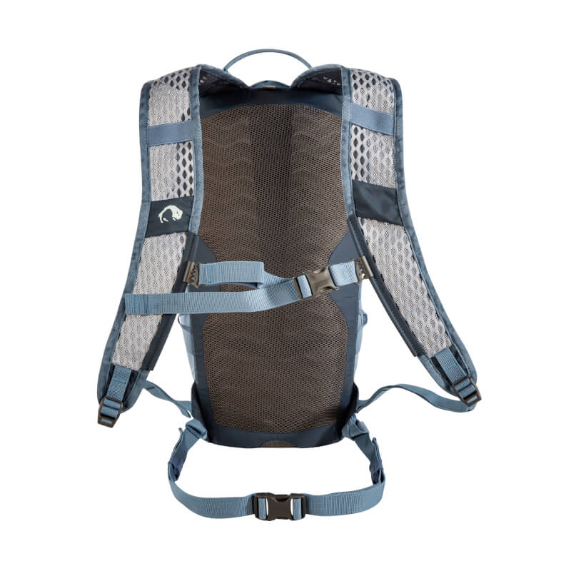 Active Pack 10 Lightweight backpack