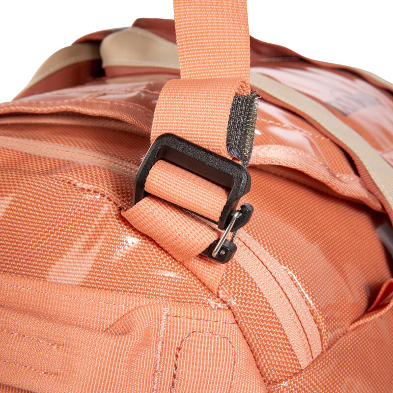 Barrel 25 Travel bag