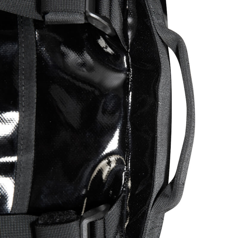 Barrel 110 Travel bag